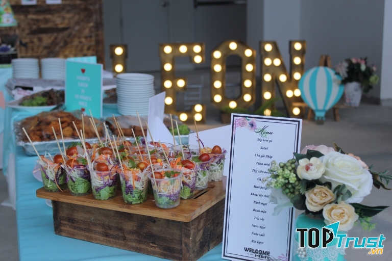 Tiệc sinh nhật finger food cho bé