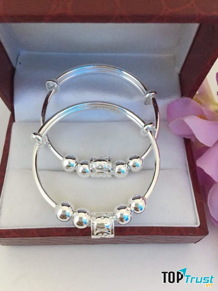 Tiệm bạc cao cấp Ánh Hồng