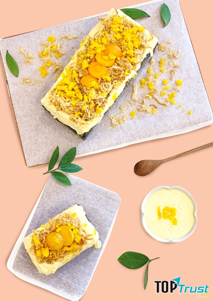 Loại bánh có thể khiến cho bạn mê mệt bởi sự hoà quyện tuyệt đối của hai vị mặn ngọt, trên nền bông lan mịn màng và sực nức mùi trứng sữa