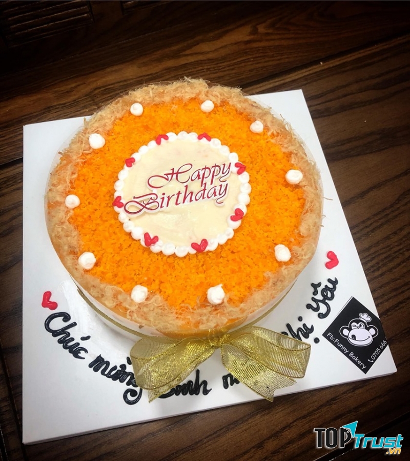 Tiệm bánh bông lan trứng muối Funny Bakery
