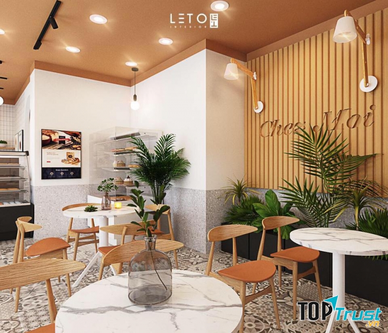Chez Moi không chỉ đầu tư vào chất lượng các loại bánh mà còn đầu tư cả không gian tuyệt đẹp bên trong cửa hàng