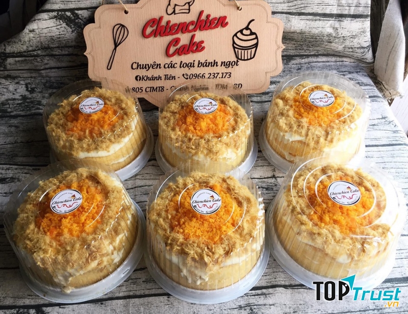 Ngoài những yếu tố cơ bản làm nên chiếc bánh ngon, bánh ở đây còn ngập tràn phô mai