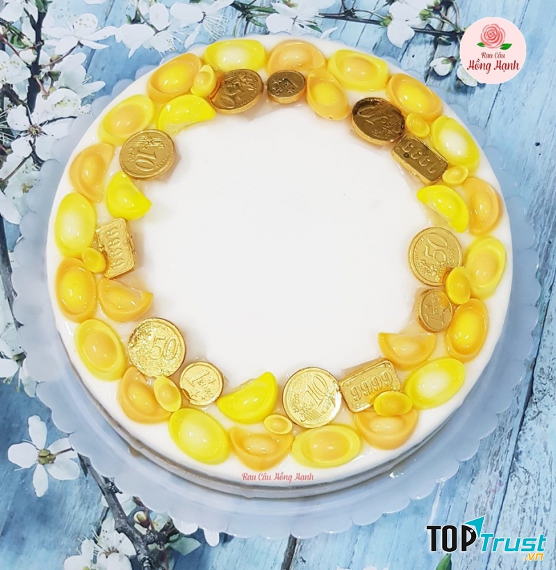 Mẫu bánh thỏi vàng tuy đơn giản nhưng không kém phần sang trọng, tinh tế của tiệm