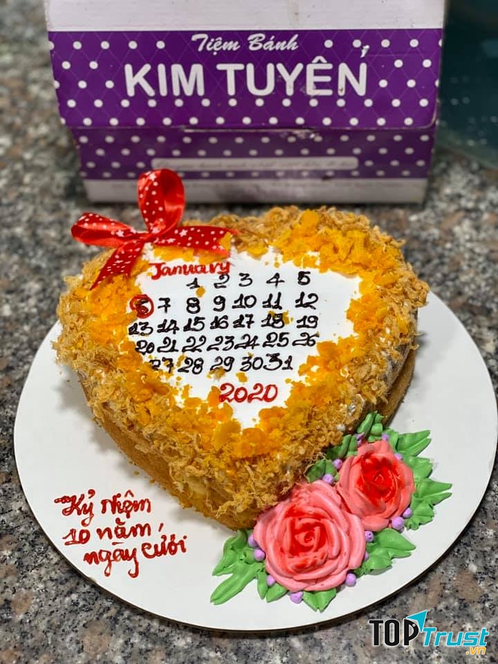 Tiệm bánh Kim Tuyên