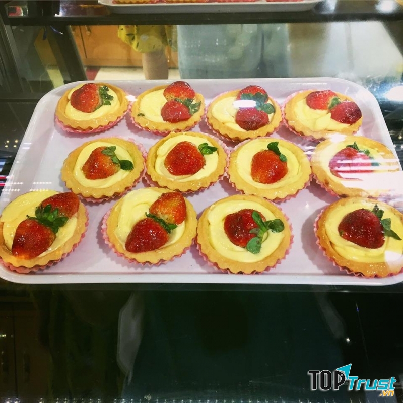 Bánh tart cheese strawberry được nhiều thực khách ưa chuộng