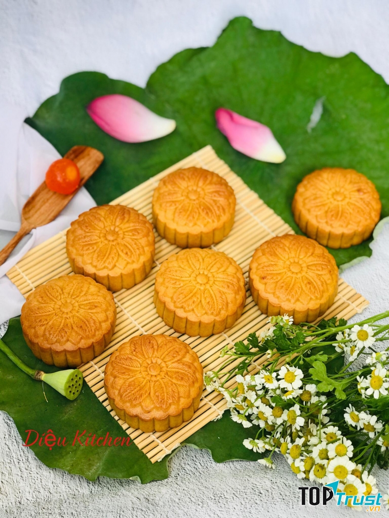 Tiệm bánh Love Bakery - Diệu Kitchen (Mỹ Diệu)
