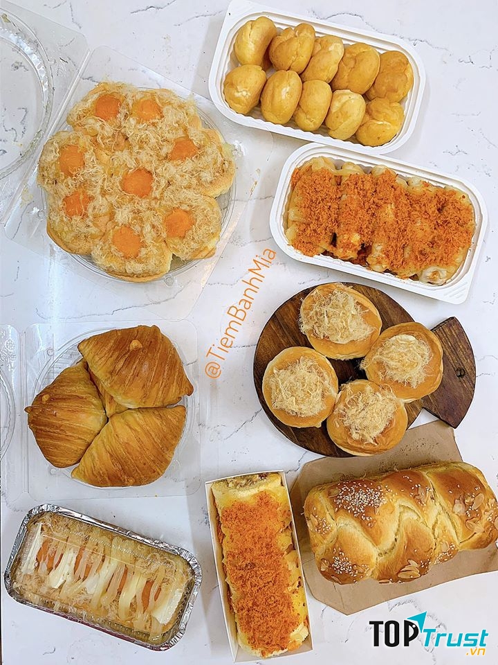 Tiệm bánh Mia