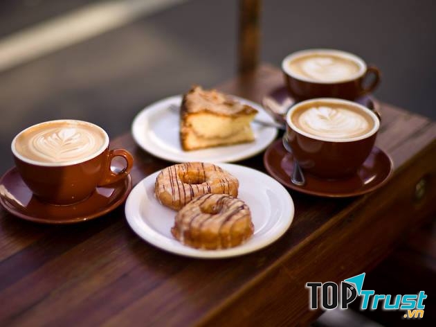 Nguyễn Sơn Bakery