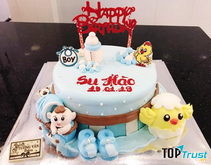 Tại đây, bạn cũng có thể đặt bánh cho tiệc tùng, đám cưới, các buổi khai trương,... với nhiều kích thước mẫu mã khác nhau với chất lượng đảm bảo, đảm bảo được vệ sinh an toàn thực phẩm.