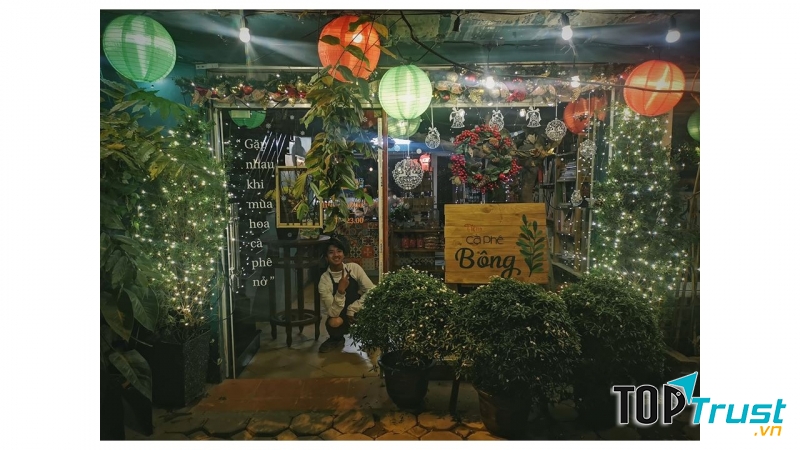 Tiệm cà phê BÔNG