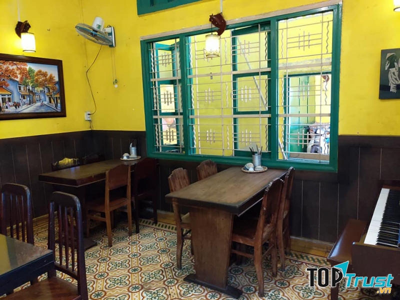 1 góc phía trong tiệm