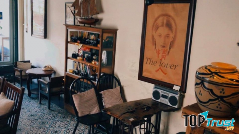 Tiệm Cafe Saigon Retro