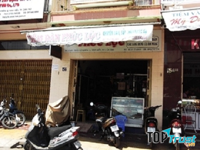 Tiệm đàn Phúc Lộc