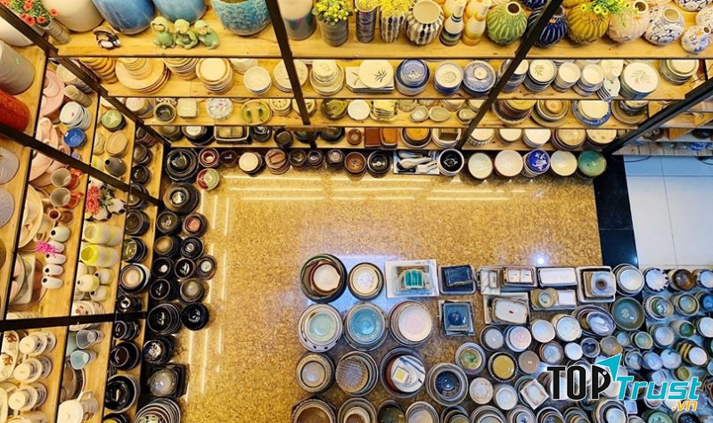 Tiệm gốm Hiên Nhà