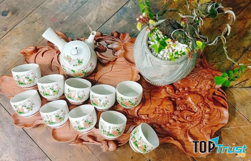 Tiệm Gốm Nhà Mây