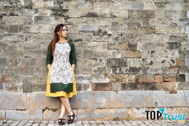 Áo dài cách tân tại tiệm may Cô Cải