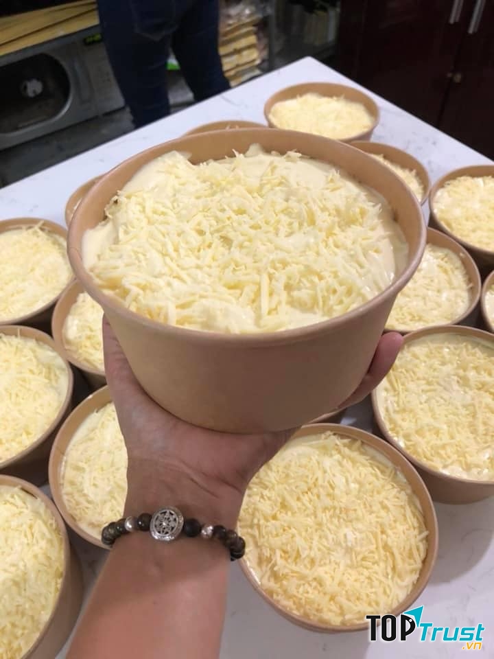 Là địa chỉ quen thuộc với nhiều thực khách Hải Phòng, các bạn cứ yên tâm gọi cho tiệm để đặt bánh mỗi khi thèm nhé
