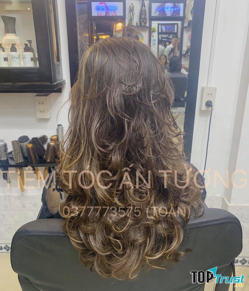 Tiệm Tóc Ấn Tượng