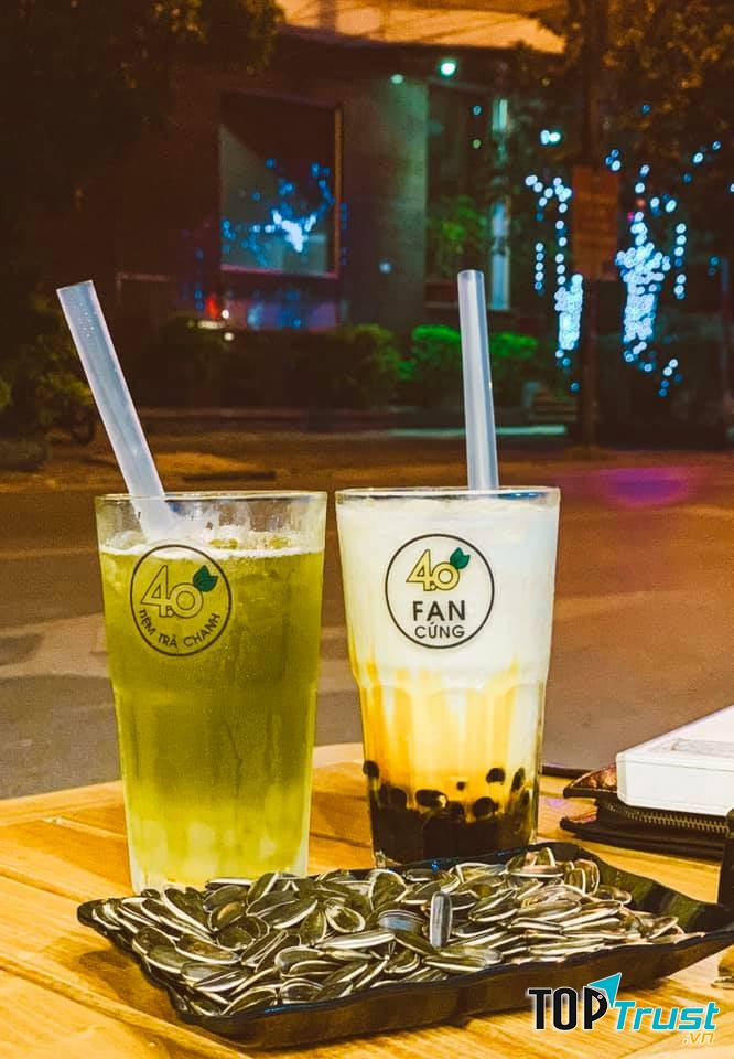 Không những vậy, chủ quán rất nhiệt tình, cởi mở, dễ gần và nhanh nhẹn