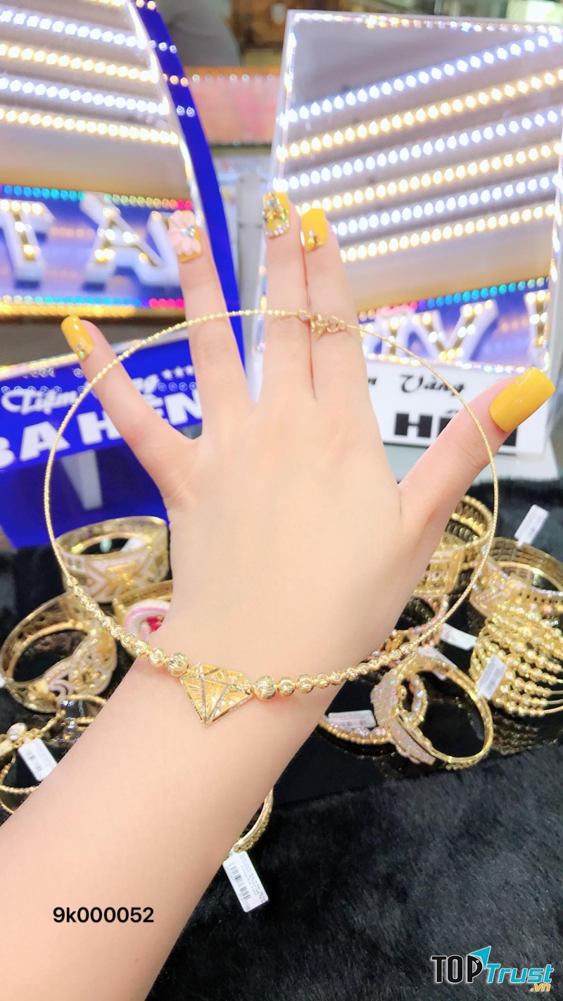 Tiệm Vàng Ba Hên