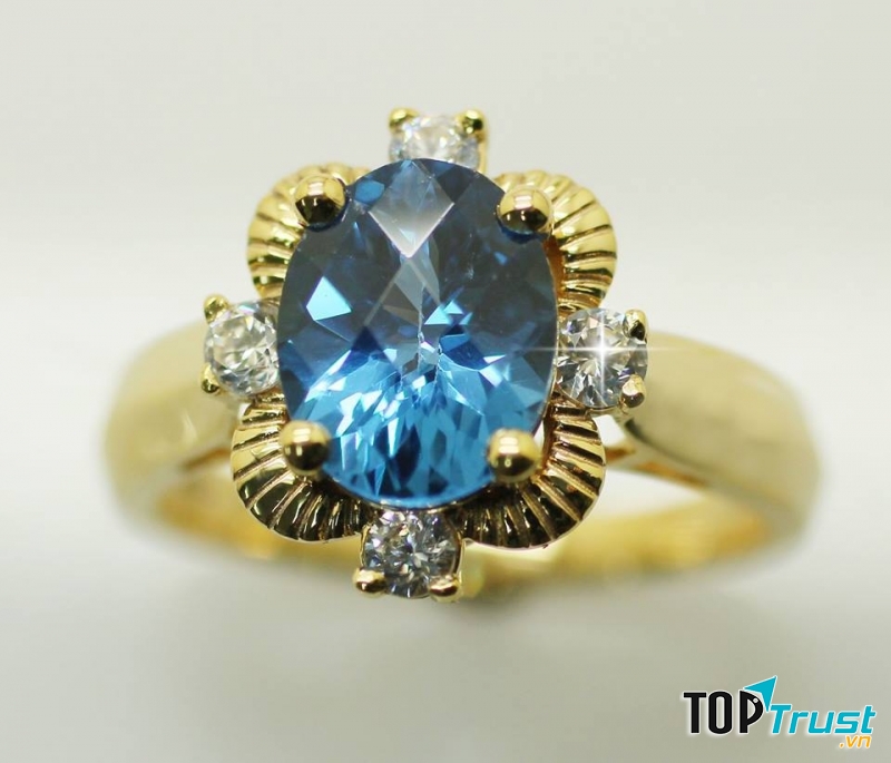 Tiệm vàng Hưng Thành Tín