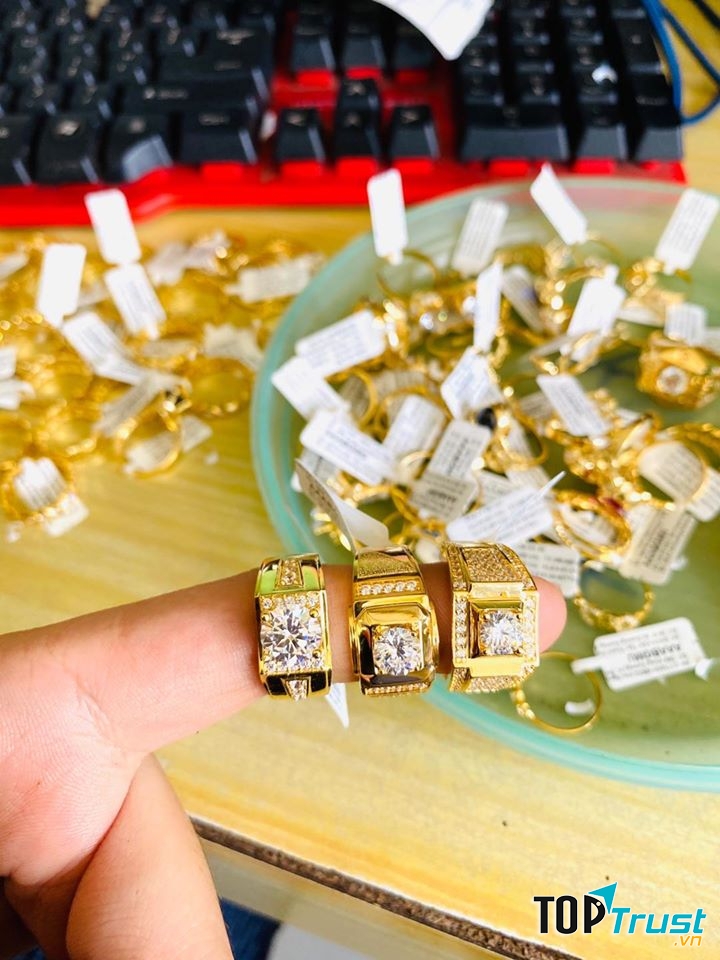 Tiệm vàng Kim Nguyên