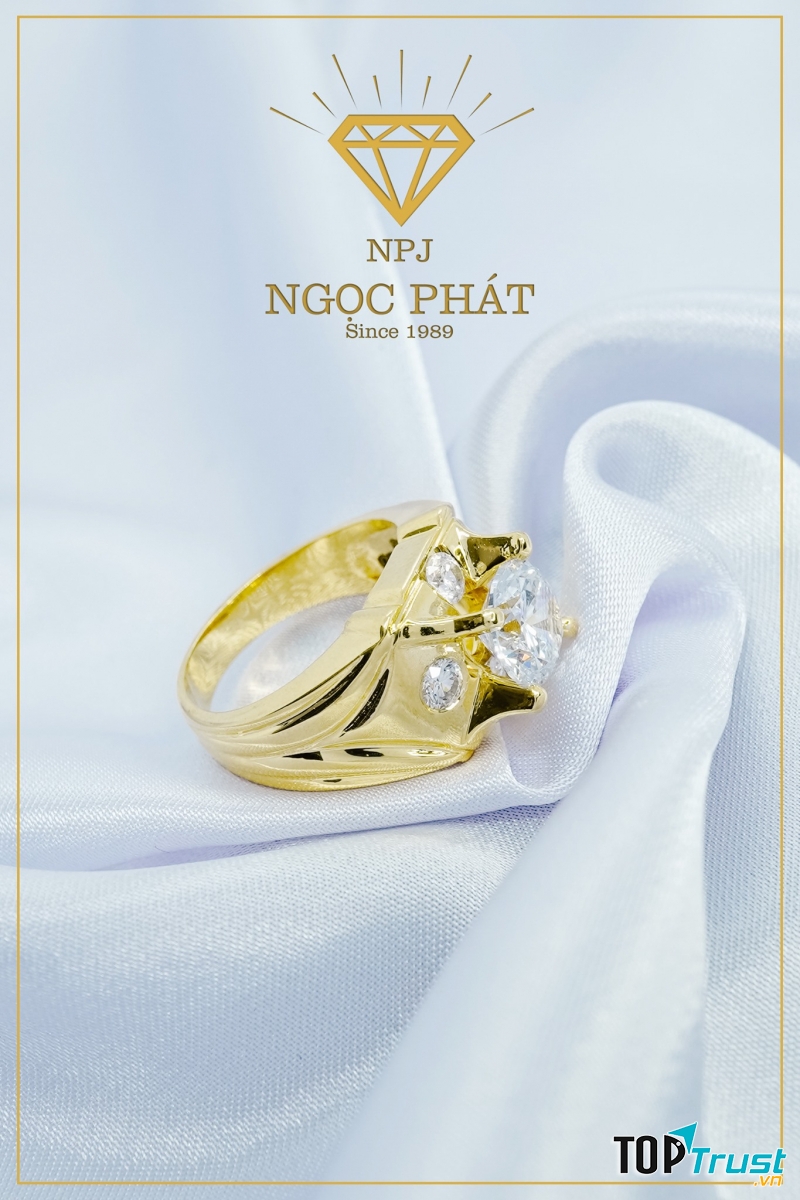 Tiệm vàng Ngọc Phát