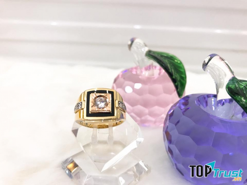 Vàng Bạc Đá Quý Ngọc Thẫm