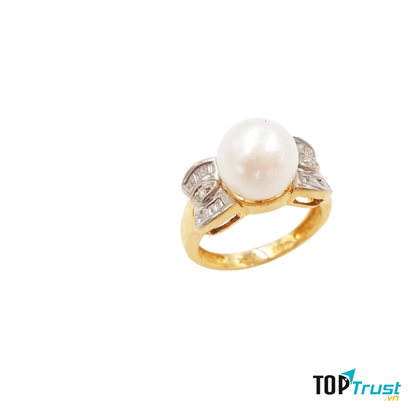 Tiệm vàng Nguyễn Vũ