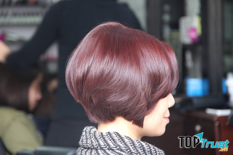 Tien Riah Salon& Academy