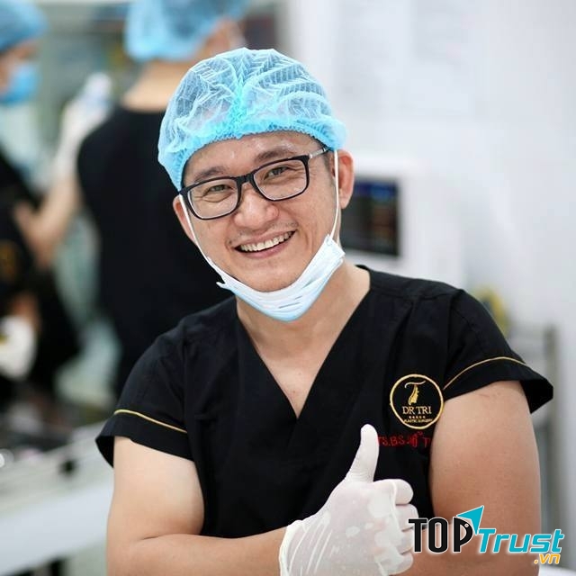 Tiến Sĩ Bác Sĩ Đỗ Thành Trí - Phẫu thuật Thẩm mỹ