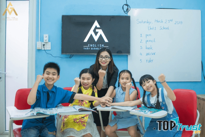 Tiếng Anh Thầy Giảng Cô Mai