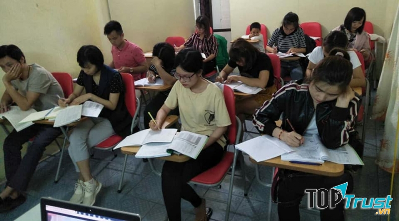 Lớp học tại trung tâm