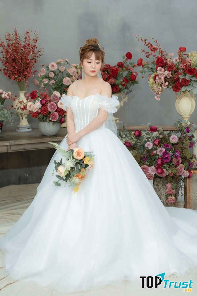 Tiệp Thủy Studio