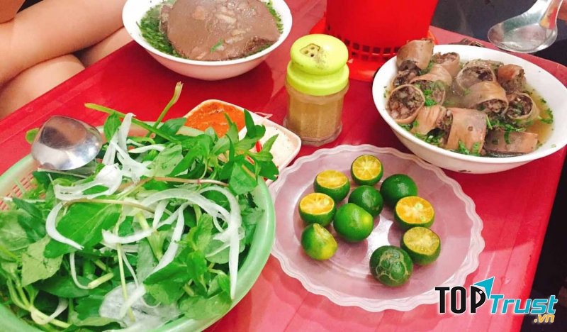 Tiết Nóng, Lòng Dồi Tiết Canh