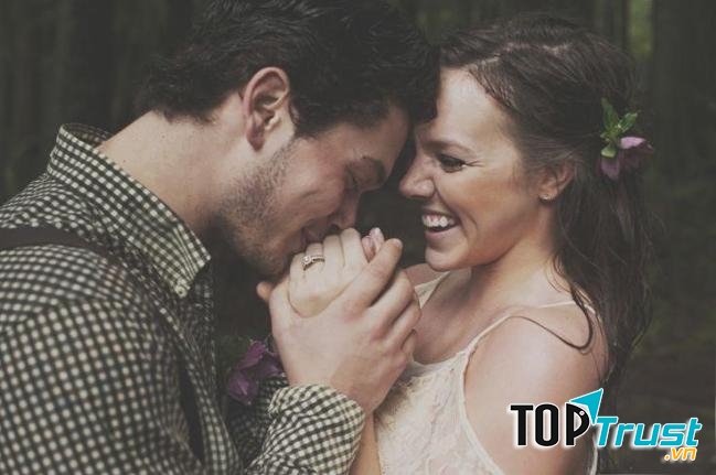 Cùng ăn mừng khi người ấy có tin vui.