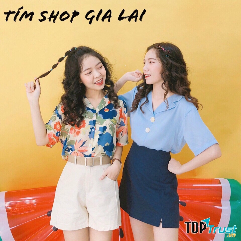 Tím shop là một địa chỉ chuyên kinh doanh các sản phẩm thời trang nữ với vô vàn các thiết kế độc đáo, ấn tượng, hứa hẹn sẽ mang đến nhiều điều bất ngờ