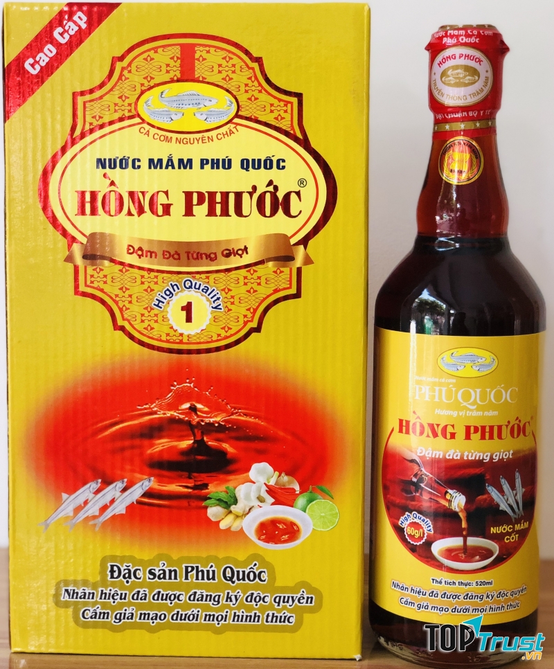 Nước mắm truyền thống sản xuất thủ công không sử dụng các chất phụ gia