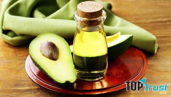 Tinh dầu quả bơ