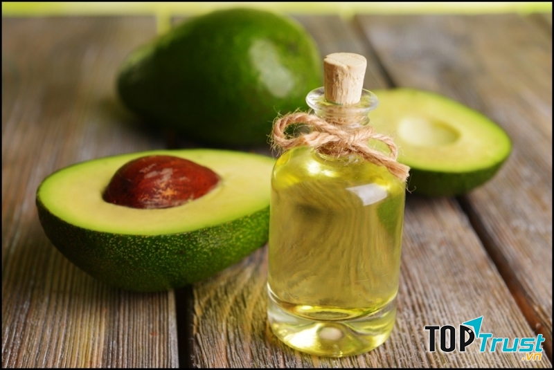 Tinh dầu quả bơ
