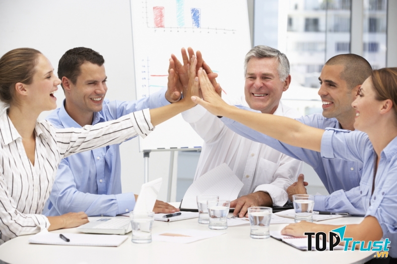 Tinh thần trách nhiệm, hết lòng với công việc.