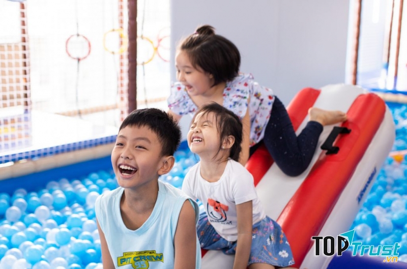 tiNiWorld Vincom Nam Long