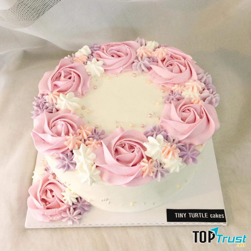 Bánh kem bắp trang trí hoa