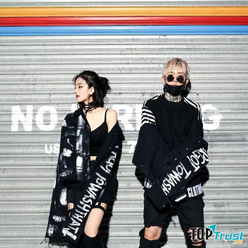 Set đồ phong cách được bán tại Tiptop