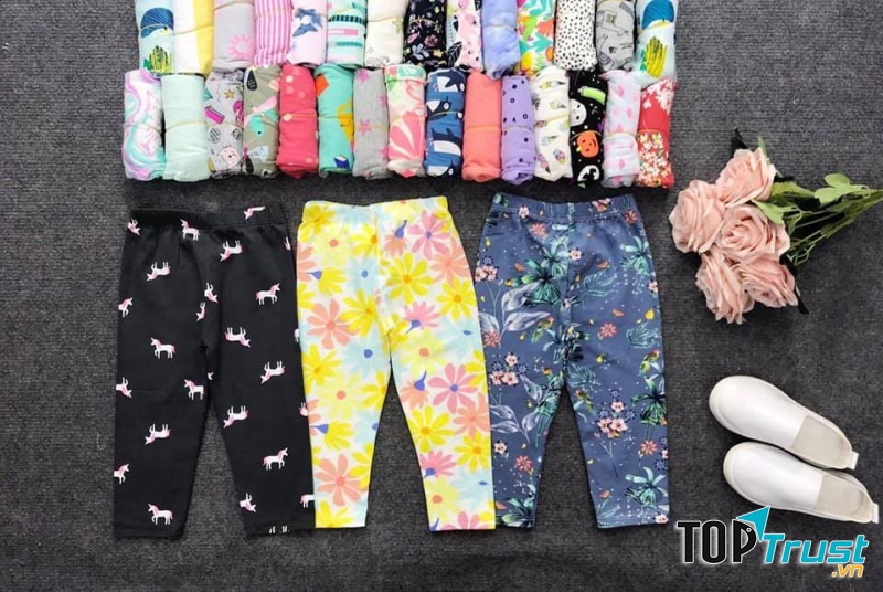 Điểm cộng của Tít mít Baby shop nằm ở chỗ cả chủ shop và nhân viên đều rất thân thiện, tư vấn nhiệt tình