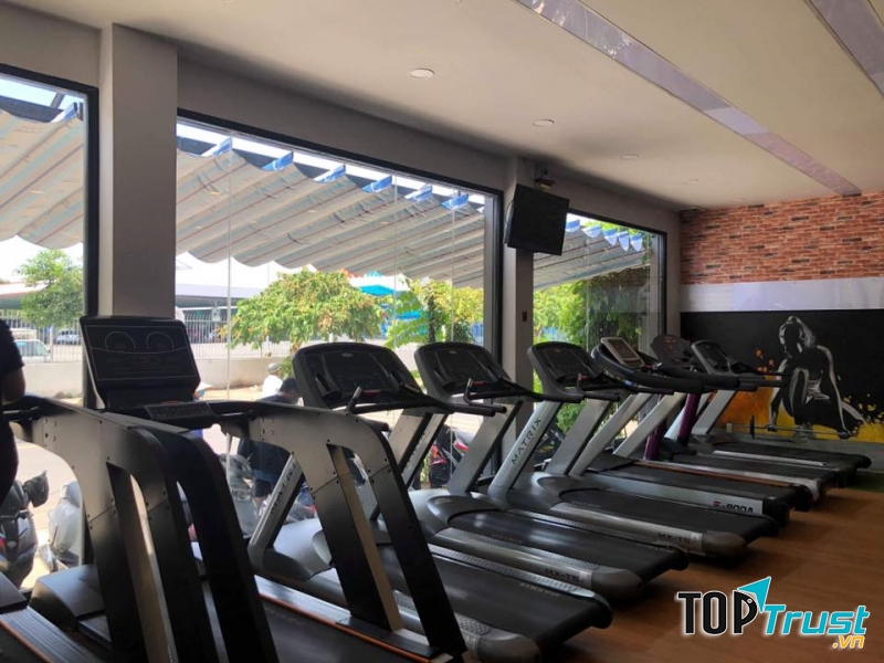 Titan Gym