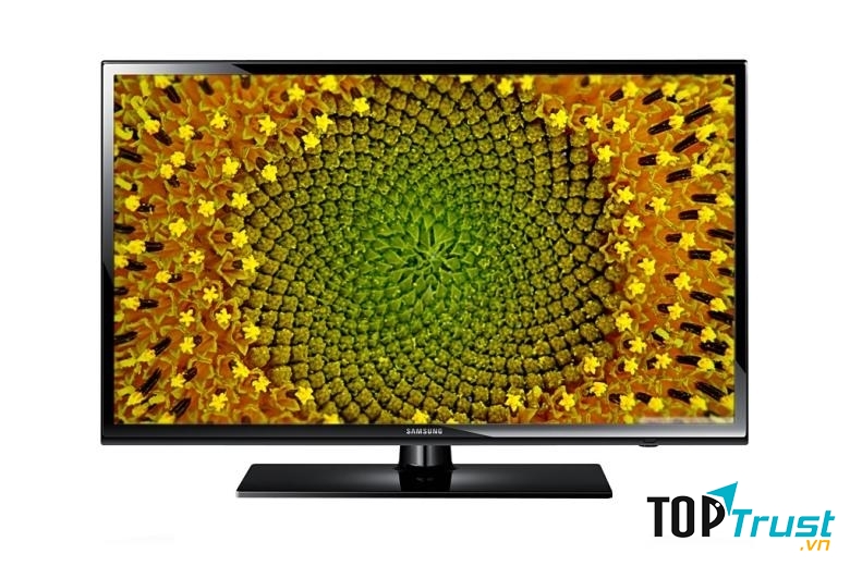 Tivi Samsung UA-32J4003AKXXV