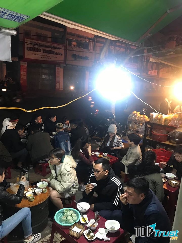 Tô cháo đêm