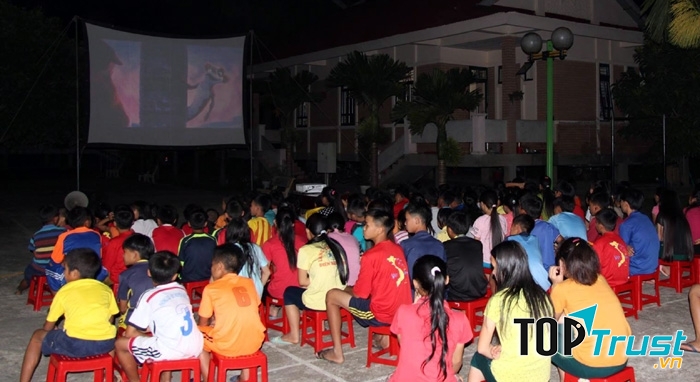 Chiếu phim lưu động