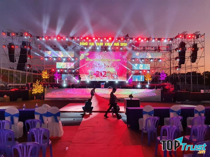 Tổ chức sự kiện 161